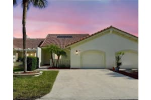 6953 Barbarossa St, Boca Raton