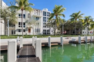 6101 Laguna Dr W, Miami Beach, FL 33141, - MLS#A11861015