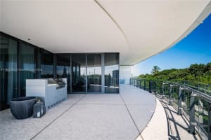 8701 Collins Ave 306 Miami Beach, FL 33154 - MLS#A11861023