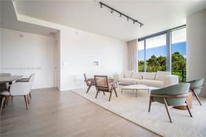 8701 Collins Ave 306 Miami Beach, FL 33154 - MLS#A11861023