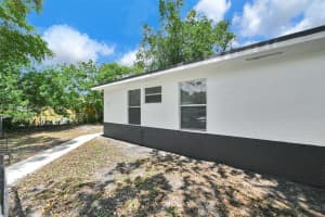 3833 Nw 213th Ter Miami Gardens, FL 33055 - MLS#A11861050
