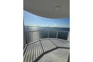 1420 Brickell Bay Dr 1203a Miami, FL 33131 - MLS#A11861052
