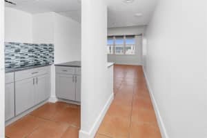 4747 Collins Ave Ph04 Miami Beach, FL 33140 - MLS#A11861070