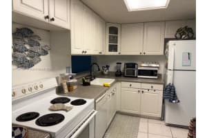MLS# A11861087, Miami, Florida 33183