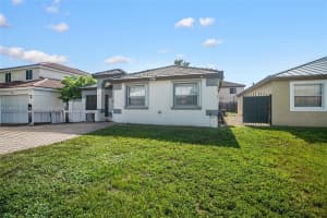 20110 Nw 83rd Pl Hialeah, FL 33015 - MLS#A11861120