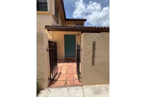 13272 Sw 114th Ter 13272, Miami