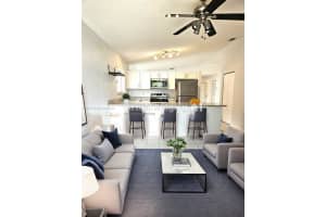 405 Kelly Ln 405 Weston, FL 33326 - MLS#A11861156