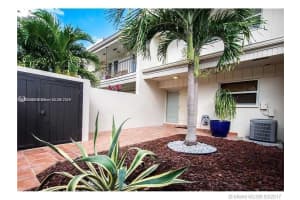 8119 Sw 81st Pl 8119, Miami