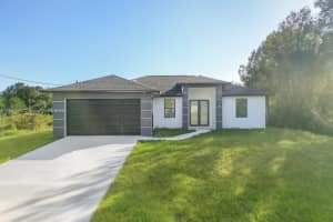 2708 Helen Pl, Lehigh Acres