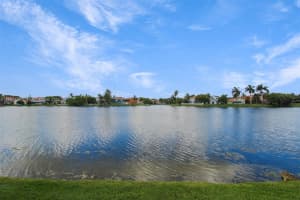650 Nw 106th Ter Pembroke Pines, FL 33026 - MLS#A11861168