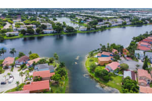 650 Nw 106th Ter Pembroke Pines, FL 33026 - MLS#A11861168
