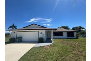 2642 SE Emmett Rd, Port Saint Lucie, FL 34952 - MLS#A11861188