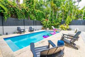 520 Sw 22nd Rd, Miami