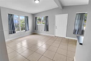 272 Nw 30th Ter Fort Lauderdale, FL 33311 - MLS#A11861198