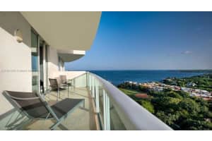 2889 Mcfarlane Rd 1517, Miami