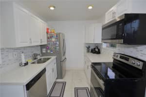 1330 N 69th Ave Hollywood, FL 33024 - MLS#A11861226