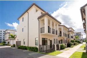 4542 Nw 83rd Psge, Doral