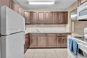 2017 Nw 46th Ave A401 Lauderhill, FL 33313 - MLS#A11861256