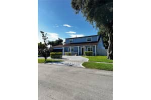 350 NW 206th Ter, Miami Gardens, FL 33169 - MLS#A11861281