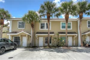 336 Sw 121st Ter, Pembroke Pines