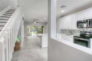 336 Sw 121st Ter Pembroke Pines, FL 33025 - MLS#A11861304