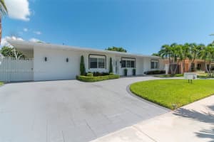 1151 Ne 203rd St Miami, FL 33179 - MLS#A11861306