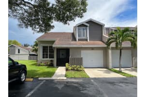 640 Woodgate Ln A Sunrise, FL 33326 - MLS#A11861362