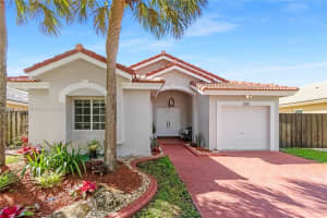 491 Sw 203rd Ave, Pembroke Pines