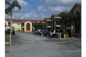 4677 Nw 9th St 102, Miami