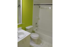 4677 Nw 9th St 102 Miami, FL 33126 - MLS#A11861377