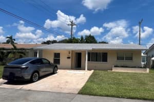 2403 Nw 53rd St Tamarac, FL 33309 - MLS#A11861384