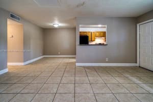 4160 NW 21st St 225-D, Lauderhill, FL 33313 - MLS#A11861389