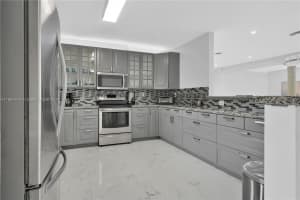 1081 Ne 179th St . North Miami Beach, FL 33162 - MLS#A11861414
