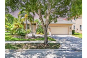 1600 Blue Jay Cir, Weston