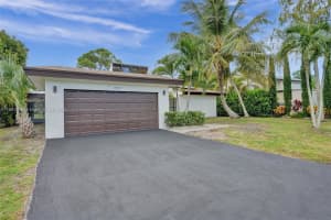 8037 Buttonwood Cir Tamarac, FL 33321 - MLS#A11861442