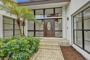 8037 Buttonwood Cir Tamarac, FL 33321 - MLS#A11861442