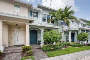 3944 Poinciana Ln 3944, Hollywood, FL 33021 - MLS#A11861451