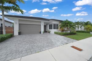 15012 SW 177th Ter, Miami, FL 33187 - MLS#A11861466