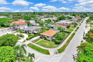 3635 Sw 95th Ave Miami, FL 33165 - MLS#A11861506