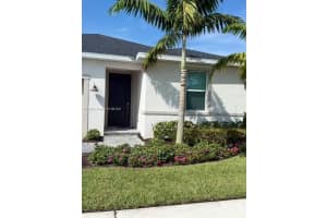 6576 Nw Cloverdale Ave Port Saint Lucie, FL 34987 - MLS#A11861524