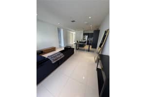 6310 Nw 103rd Pl 103 Doral, FL 33178 - MLS#A11861527