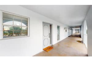 661 N University Dr 1-302 Pembroke Pines, FL 33024 - MLS#A11861538