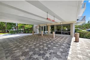 1831 NE 38th St 201, Oakland Park, FL 33308 - MLS#A11861561