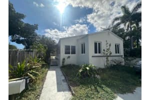 1908 Funston St 1-2 Hollywood, FL 33020 - MLS#A11861573