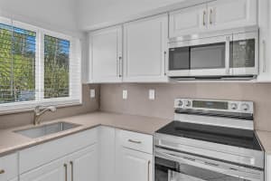 224 Nw 85th St Rd 224, Miami
