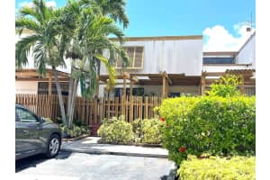 13190 Sw 10th Ter, Miami
