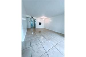 8460 Sunrise Lakes Blvd, Sunrise, FL 33322, Sold 09/11/25