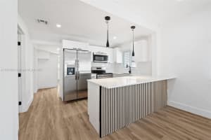 1726 Nw 63rd St, Miami