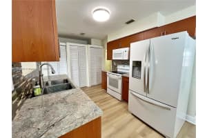 1351 W 34th St, Hialeah, FL 33012 - MLS#A11861668