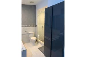 11548 NW 48th Ter 48, Doral, FL 33178 - MLS#A11861678